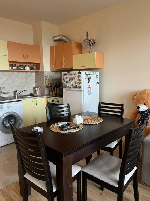 Apartment With Sea View 瓦爾納 外观 照片